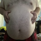 SwellingBellyGuy, a 310lbs feedee From United States